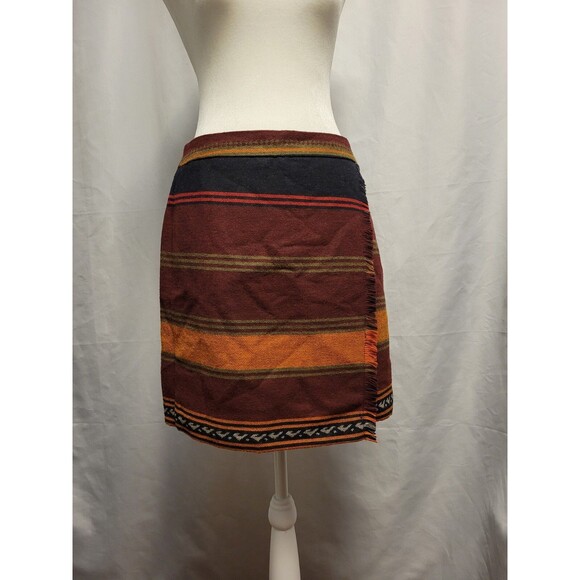 NWT Faux Wrap Mini Skirt Size 8P Wool Blend Southwestern Aztec Ann Taylor Loft - Picture 1 of 9